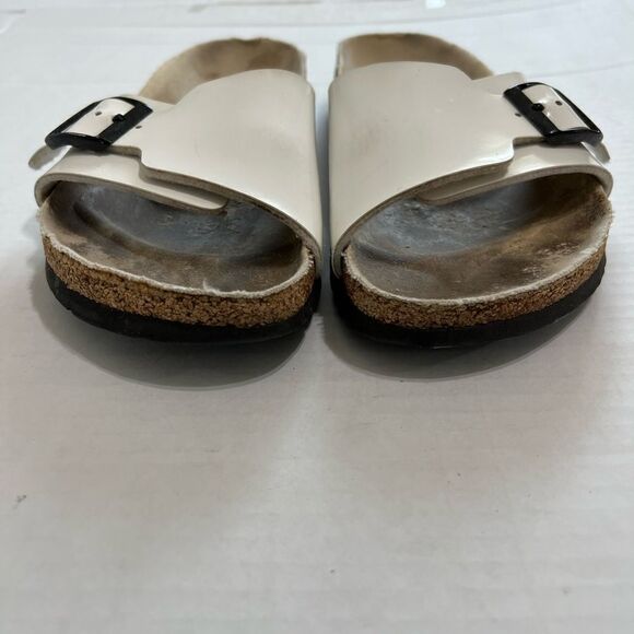 Birkenstock White Patent Leather Sandals - Picture 6 of 9
